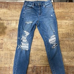 AMERICAN EAGLE Curvy Hi-Rise Jeggings